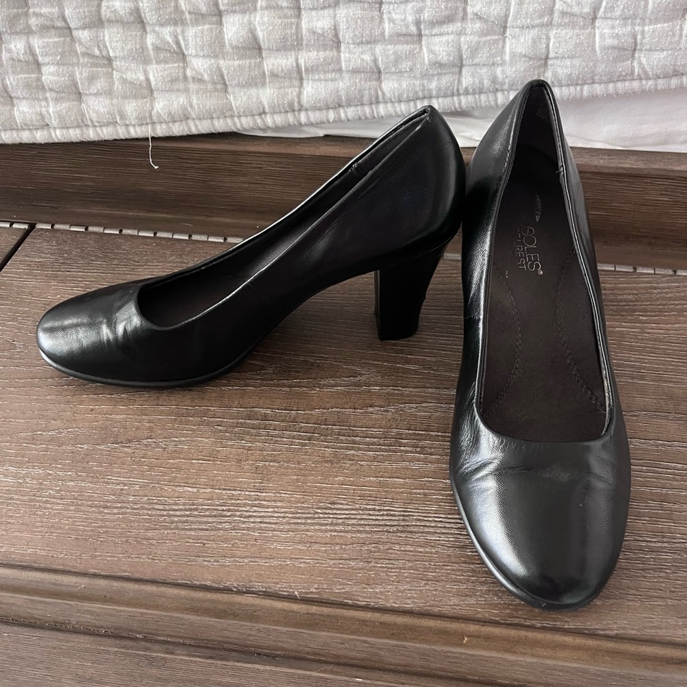 Aerosoles- Flight attendant/ work shoes